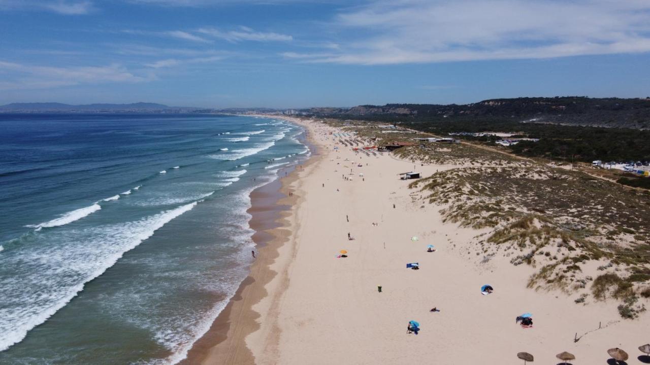 Manawa Camp Bed & Breakfast Costa de Caparica Luaran gambar