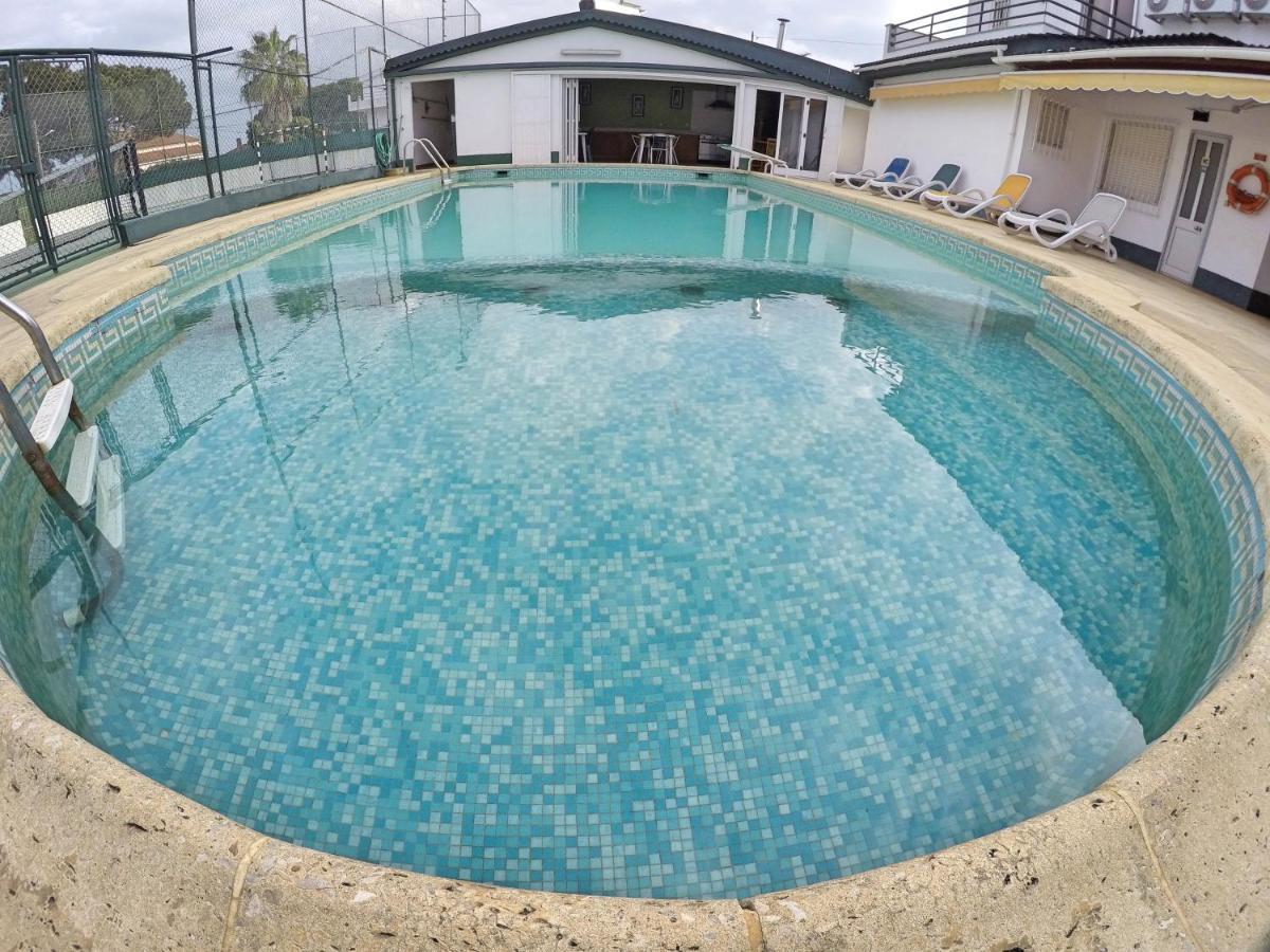 Manawa Camp Bed & Breakfast Costa de Caparica Luaran gambar