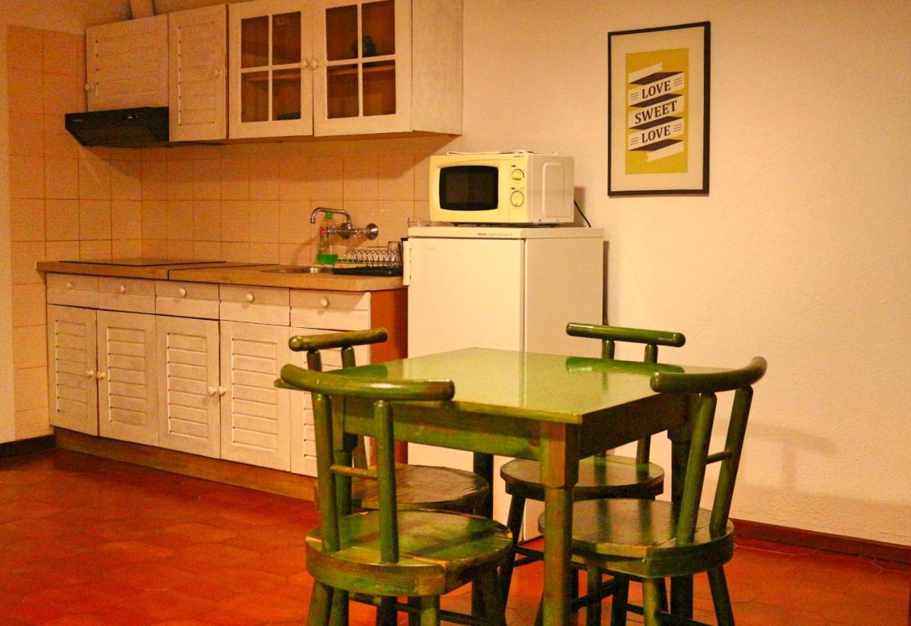 Manawa Camp Bed & Breakfast Costa de Caparica Luaran gambar