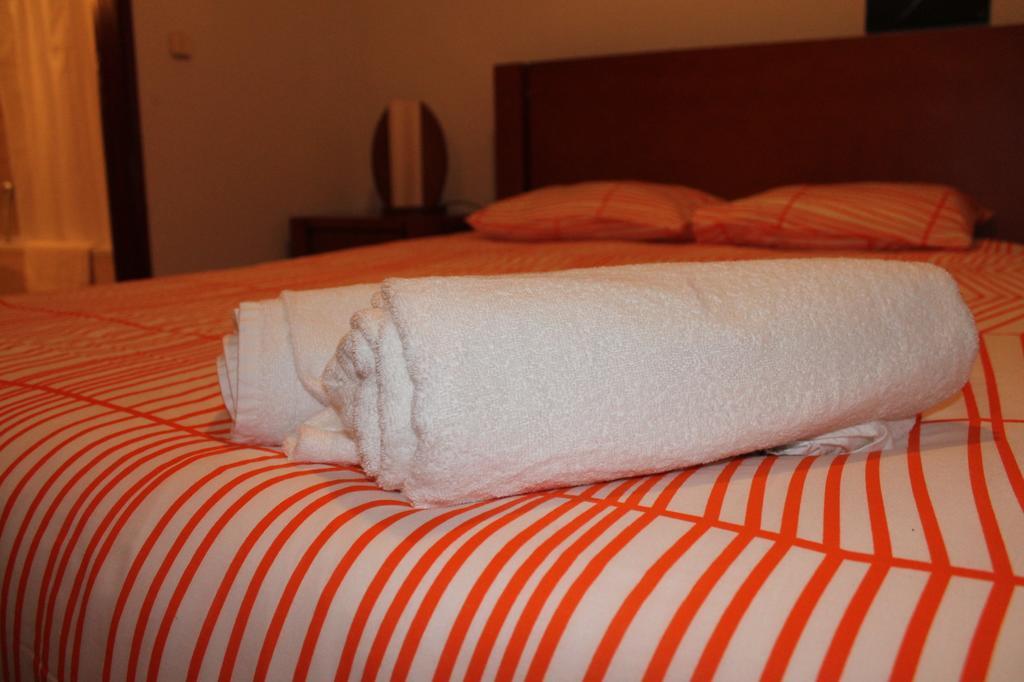 Manawa Camp Bed & Breakfast Costa de Caparica Luaran gambar